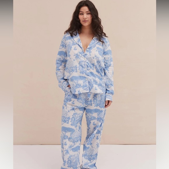 Desmond & Dempsey signature pajamas size medium - Picture 2 of 2